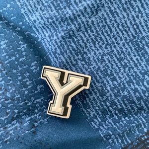 Lettrs Y and A for your Crocs